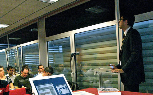 javier_impartiendo_curso_centro_emprendedores2 javier_impartiendo_curso_centro_emprendedores2